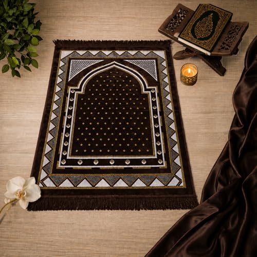 Velvet Muslim Prayer Mat Set, Soft Salah Rug, Islamic Gift for Men & Women (Brown) - color: Brown