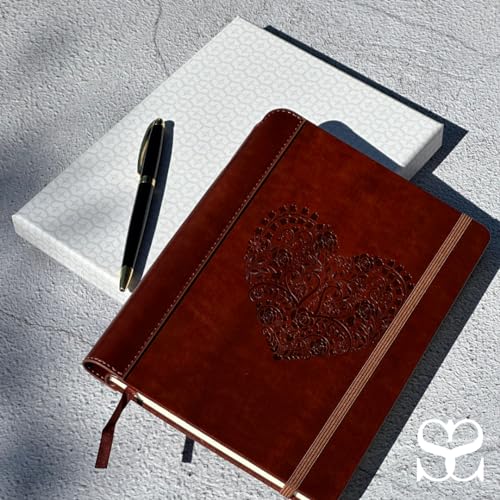SETTINI® Heart Lined Journal for Women, Vegan Leather Gift Set with Pen - color: Heart