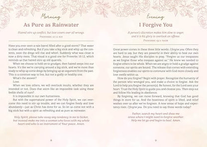 Daily Devotions for Women Morning and Evening Edition: 6 Months of Bible Wisdom