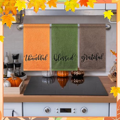 SmoothNovelty 3 Pcs Thanksgiving Hand Towels for Bathroom - color: Thankful, size: 13.3 x 29.5 inches