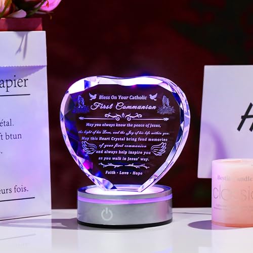 Qianwei First Communion Gifts for Boys Girls, 3D Engraving Crystal Praying Boy John Figurine Jesus First Communion Veil Decoration, Baptism Gifts for Boy Girls Catholic - color: Communion-jesus-heart