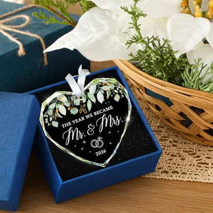 HEXMOZ Wedding Gifts for Couples 2026 - Bridal Shower Gifts for Bride - color: Mr Mrs 2026 1 Glass