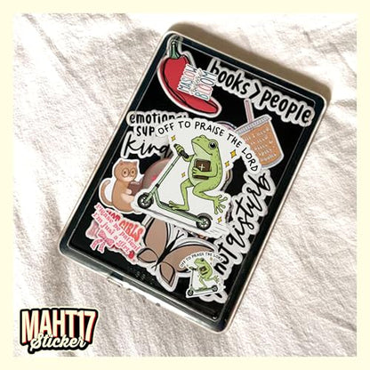 (3Pcs-3") Off to Praise The Lord Stickers, Funny Frog Meme Christian Faith Religious Bible Verse Waterproof Die-Cut Vinyl Sticker for Kindle, Laptop, Water Bottles, Phone Decal Gifts 3 Inches - size: 3x3"