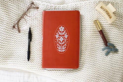 NIV, Thinline Bible, Leathersoft, Coral, Zippered, Red Letter, Comfort Print