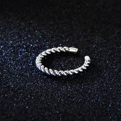 925 Sterling Silver Celtic Knot Open Adjustable Ring for Women Size 4-7 - color: One line twist