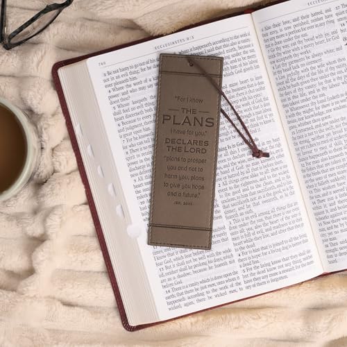Christian Art Gifts Premium Faux Leather Bookmark: I Know the Plans - color: Brown/Know the Plans