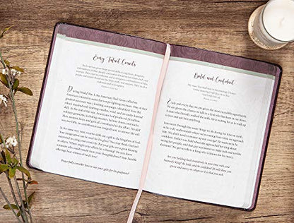 Daily Strength for Women: A 365-Day Devotional