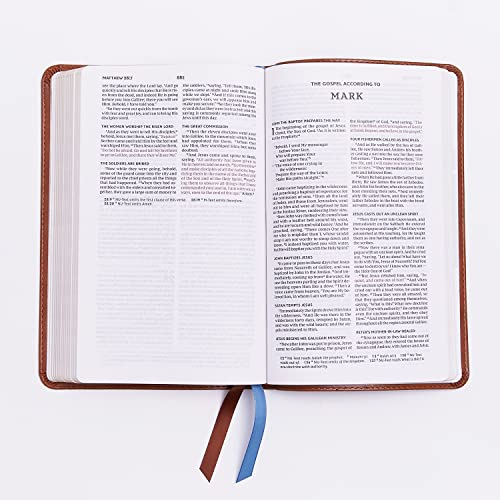 NKJV, Thinline Bible Youth Edition, Leathersoft, Brown, Red Letter, Comfort Print: Holy Bible, New King James Version