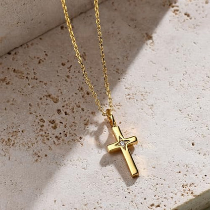 14K Gold Cross Necklace for Women, Dainty Cross Pendant with moissanite,Luxurious Christian Religious Fine Jewelry, Lightweight Dainty 14K Gold Chain Necklace for Women，Versatile for All Occasions - color: Dainty Cross Pendant Necklace