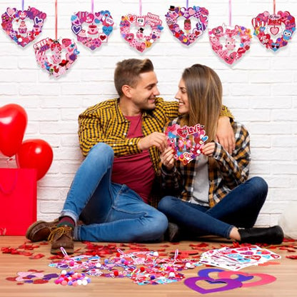 Hollowfly 48-Set Valentine's Day Wreath Craft Kit, 8 Paper Designs - style: Valentine's Day