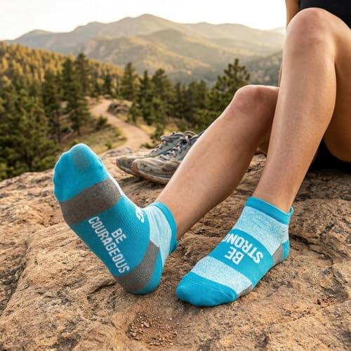 Gone For a Run Motivational Ankle Running Socks - Affirmation Runners Gifts - color: Be Strong