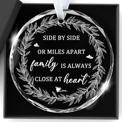 Christmas Ornaments Family Christmas Ornaments 2026 Long Distance Gifts - color: Family at Heart