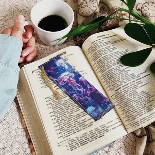 Colorful Jellyfish Bookmark 2 PCS Leather Bookmarks for Women, Men, Book Lovers, Page Markers for Students Teachers Reading Personalized Bookmark - color: Colorful Jellyfish