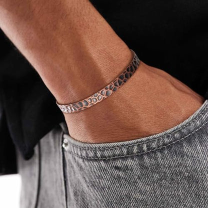 Pure Copper Bracelets for Women Men Waterproof Healing Cuff Bracelets for Men Adjustable Chunky Healing Copper Bangle Jewelry Gifts - color: copper-hammering pattern