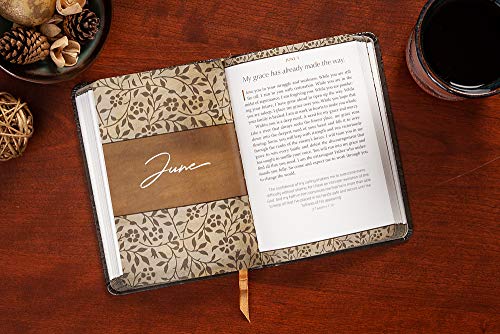 I Hear His Whisper: Encounter God's Heart for You, 365 Daily Devotions (The Passion Translation) (Imitation Leather) – Daily Messages of God's Love, Perfect Gift for Friends, Family, Birthdays, Holidays, and More.