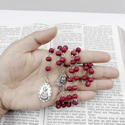 Seven Sorrows of Mary Rosary Wooden Beads Catholic Jewelry Necklace for Pray - color: Red