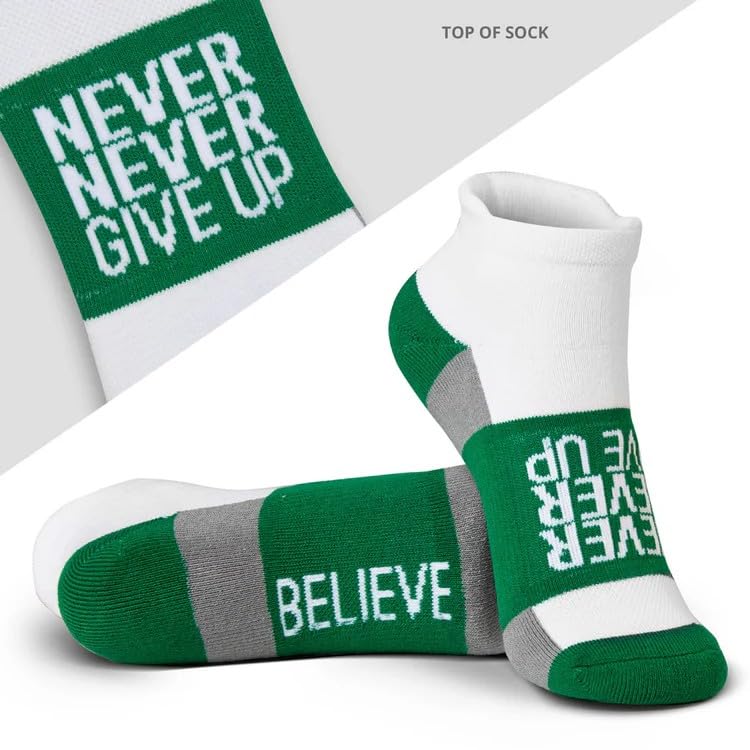 Gone For a Run Motivational Ankle Running Socks - Affirmation Runners Gifts - color: Never Never Give Up (Green)