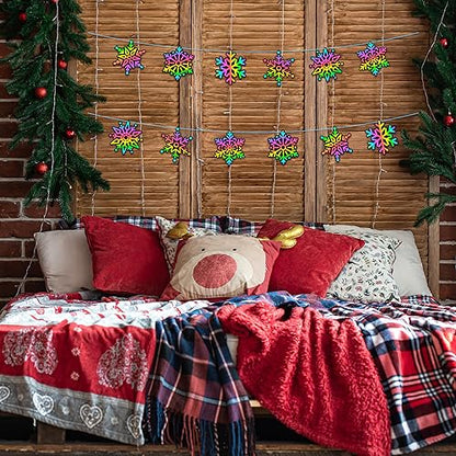 CY2SIDE 60PCS Snowflake Color Scratch Cards, Winter Snowflake Hanging Scratch Cards, Snowflake Magic Art Rainbow Color Paper Ornaments for Winter Christmas Party Supplies - style: Snowflake
