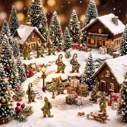 Civaner 50 Pcs Mini Brass Gnome, Tiny Gnome Figurines for Christmas Decor - style: Cute Santa Claus