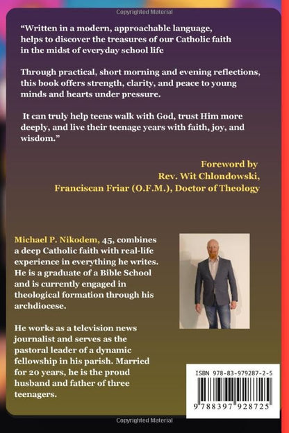 Catholic Devotional For Teens: 52 Weeks of Morning & Evening Bible Devotions and Prayers to Build Confidence, Faith, a Lasting Connection with Christ and the Catholic Church