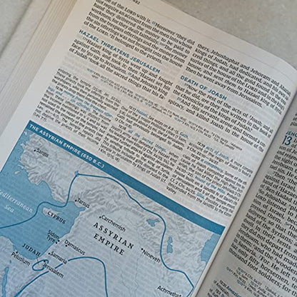 NKJV, MacArthur Study Bible, Blue Cloth over Board, Comfort Print: Unleashing God's Truth One Verse at a Time (Holy Bible, New King James Version)