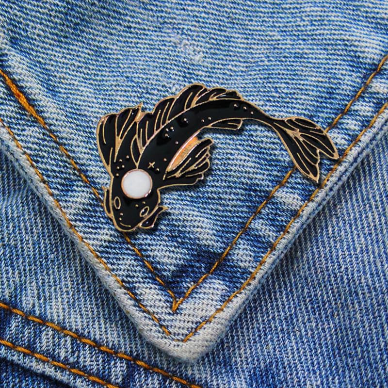 2Pcs coadipress Lovely Fish Brooch Enamel Lapel Brooches Pin Set Cute Cartoon Koi Fish Pins for DIY Backpacks Clothes Bags Jackets Hat Jewelry Accessories Gift - color: Black White